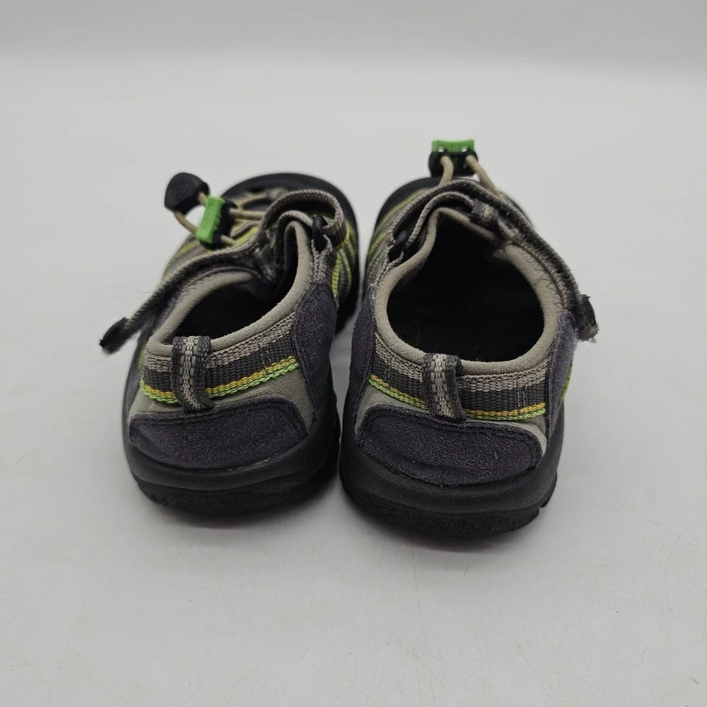 Childrens Big Kids Keen Newport H2 Waterproof gray green Shoes Sandals Size 11